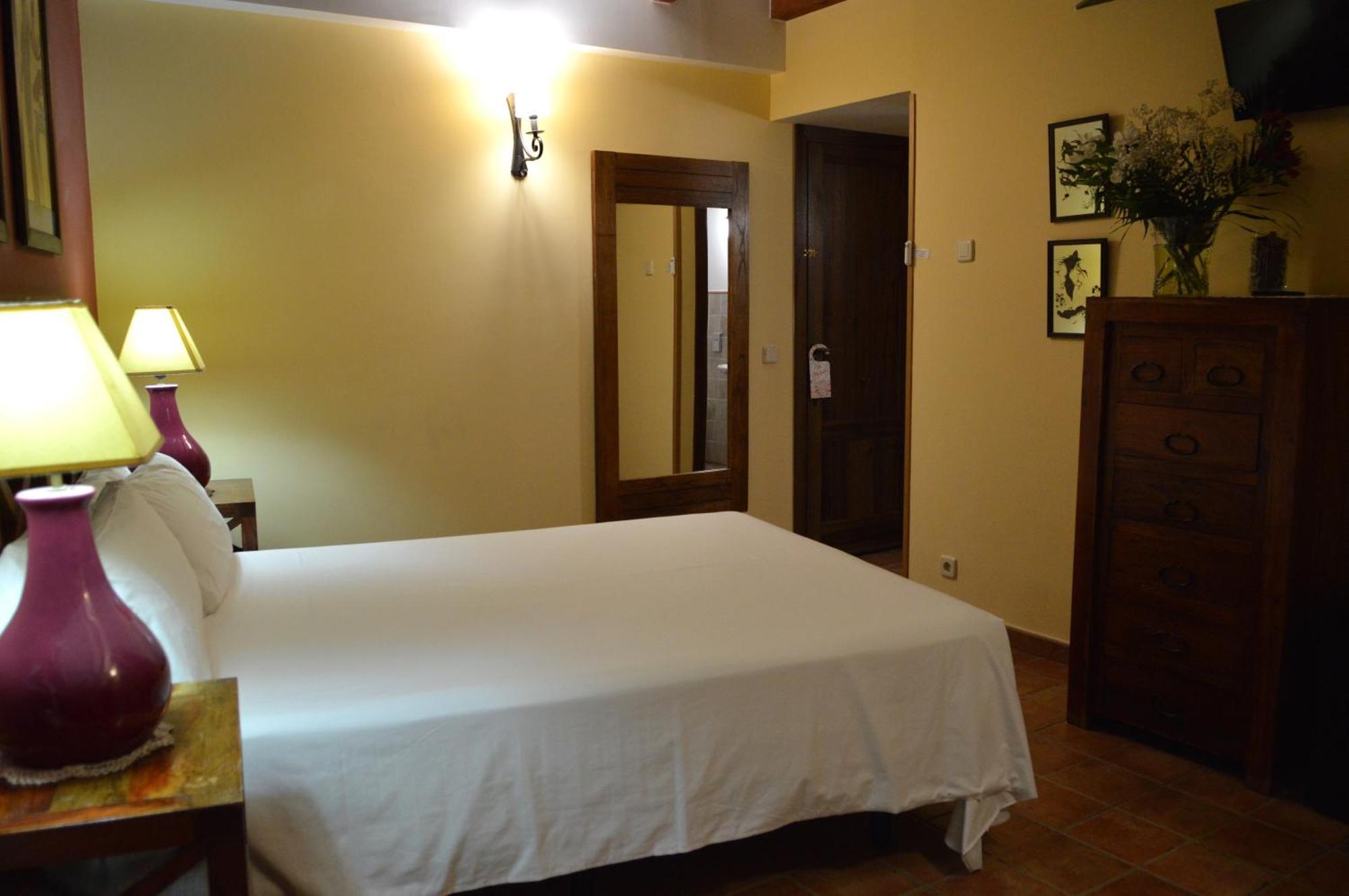 Los Cuatro Canos Siguenza Exterior foto